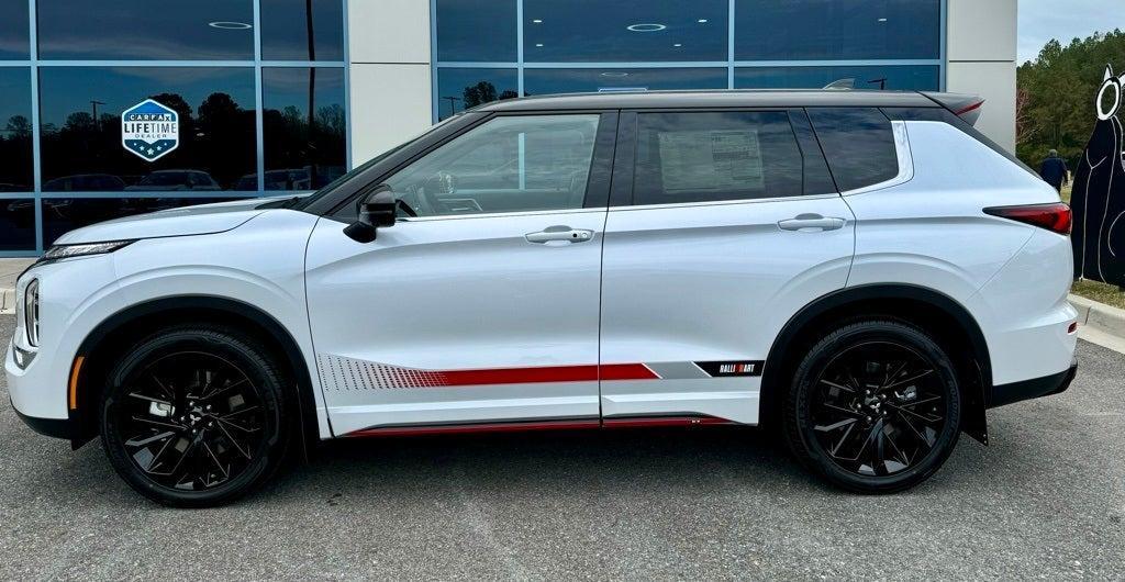 new 2024 Mitsubishi Outlander car, priced at $33,499