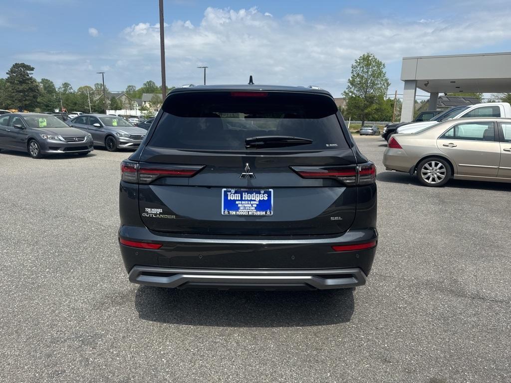 new 2025 Mitsubishi Outlander car, priced at $39,870