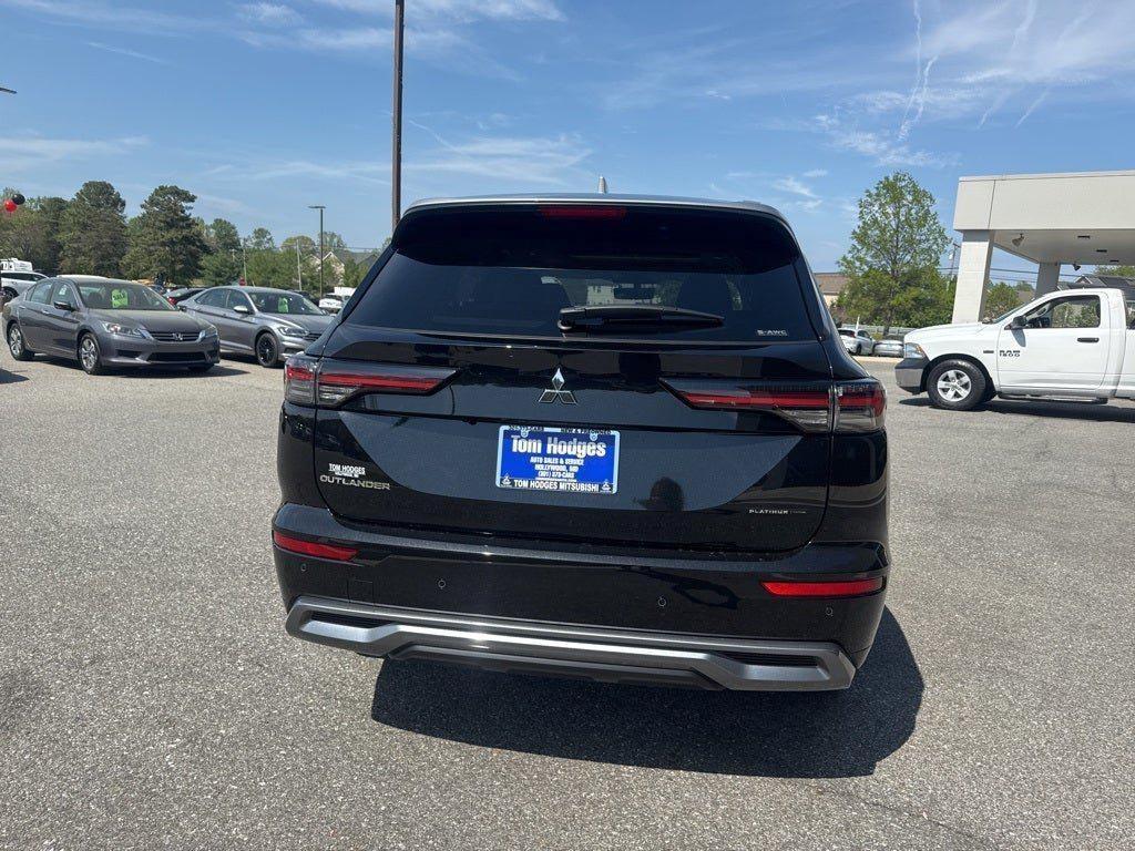 new 2025 Mitsubishi Outlander car, priced at $42,299