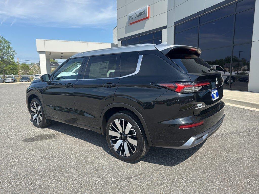new 2025 Mitsubishi Outlander car, priced at $42,299