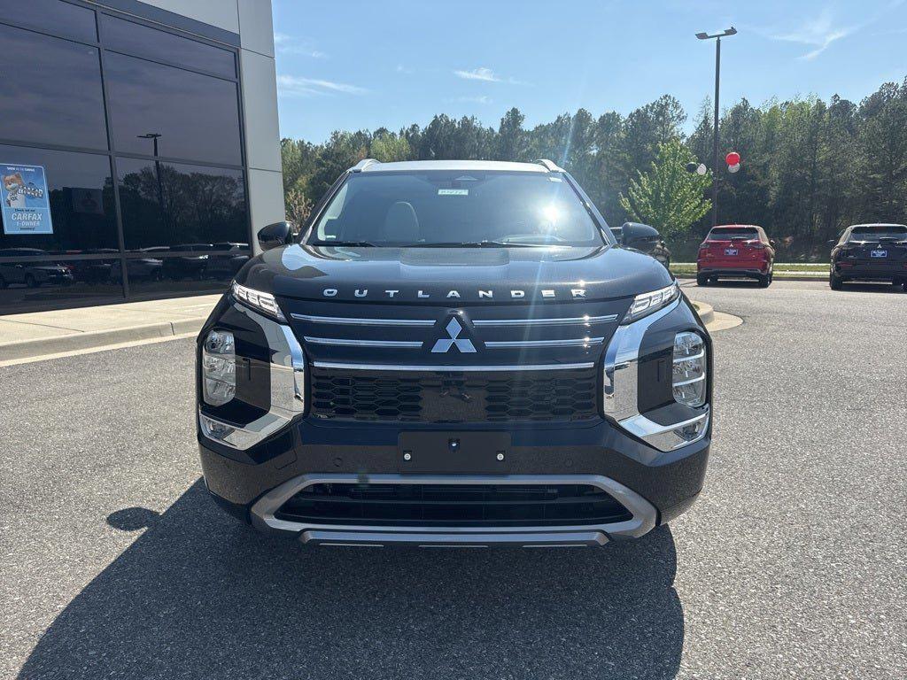 new 2025 Mitsubishi Outlander car, priced at $42,299