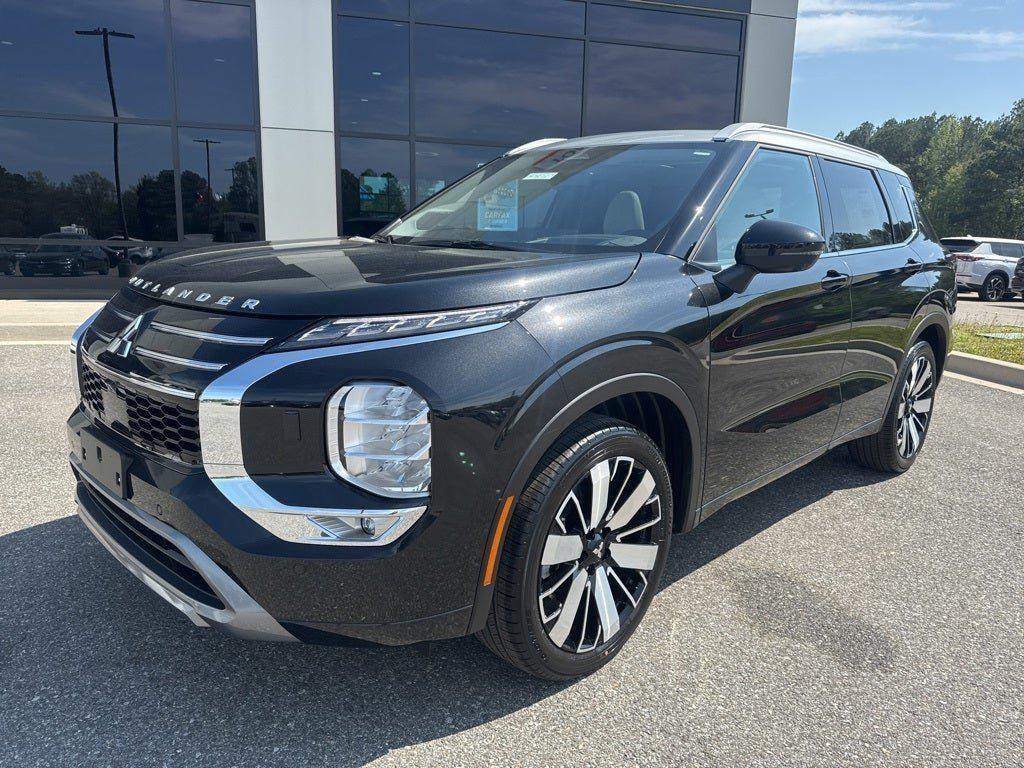 new 2025 Mitsubishi Outlander car, priced at $42,299