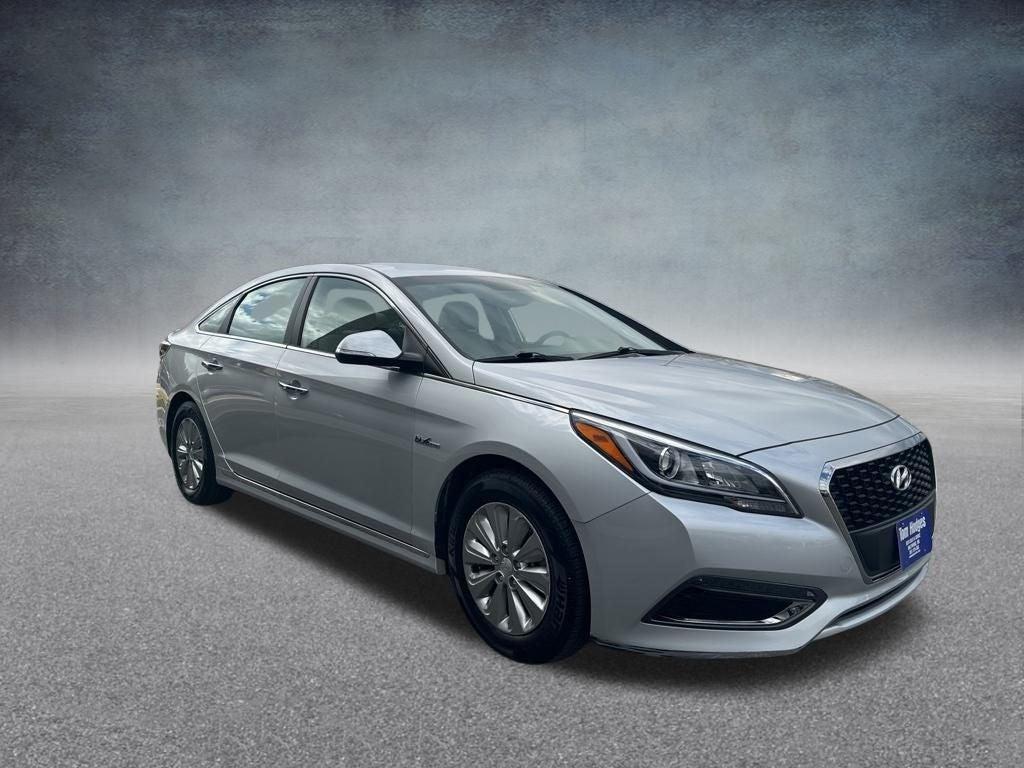 used 2016 Hyundai Sonata Hybrid car, priced at $17,489