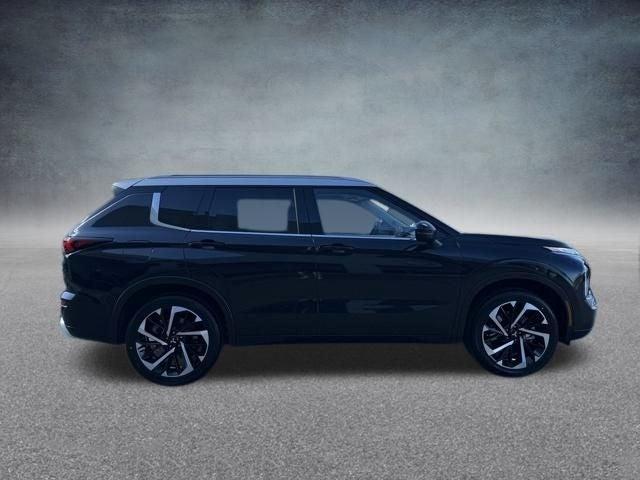 new 2024 Mitsubishi Outlander car, priced at $34,995