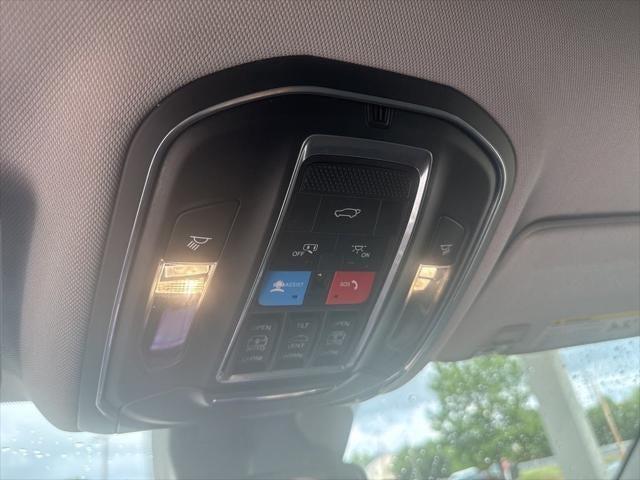 used 2022 Jeep Grand Cherokee L car, priced at $38,995