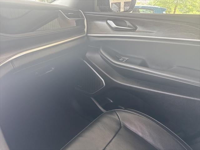 used 2022 Jeep Grand Cherokee L car, priced at $38,995