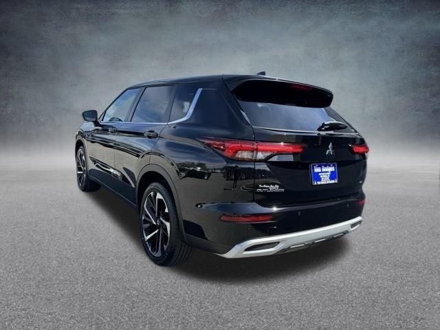 new 2024 Mitsubishi Outlander car, priced at $30,689