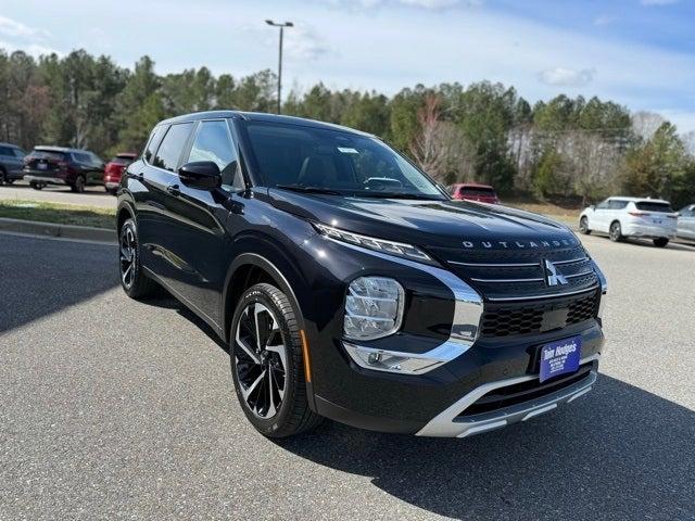 new 2024 Mitsubishi Outlander car, priced at $34,997