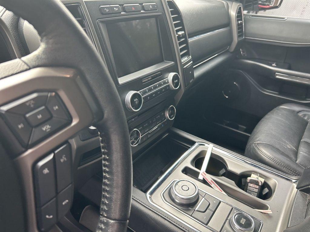 used 2018 Ford Expedition car, priced at $25,999