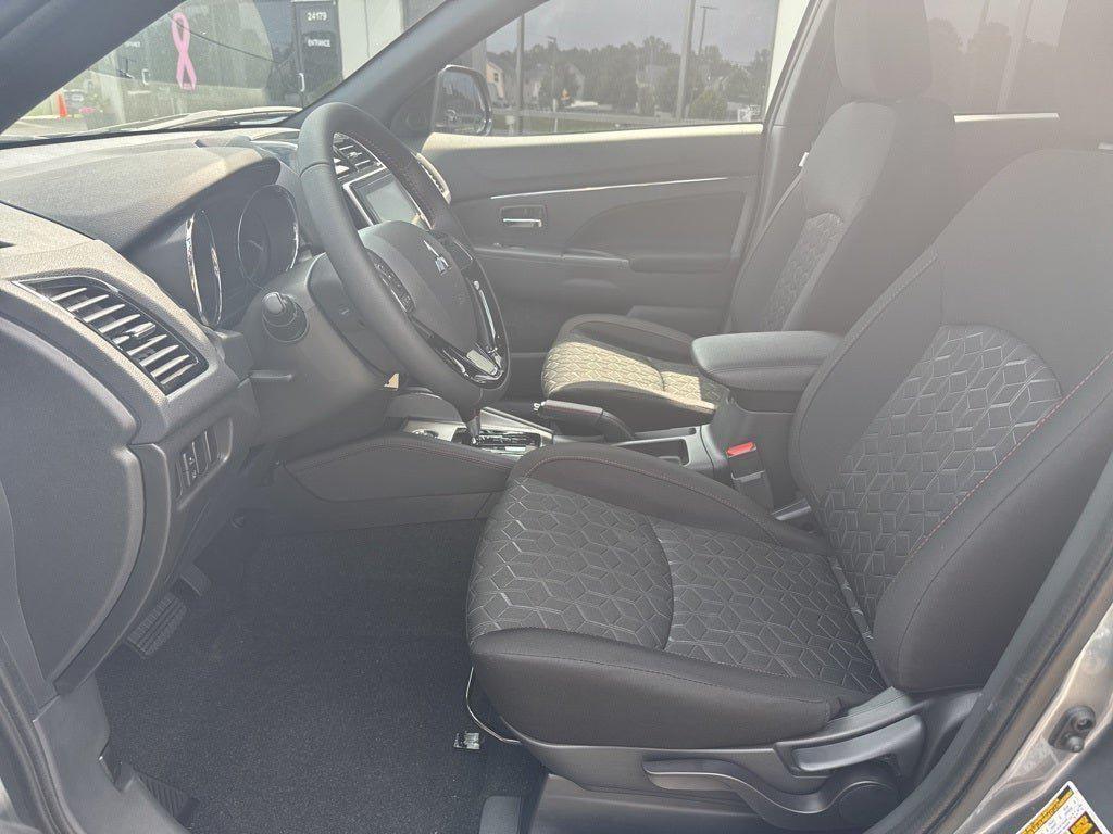 new 2025 Mitsubishi Outlander Sport car, priced at $31,465