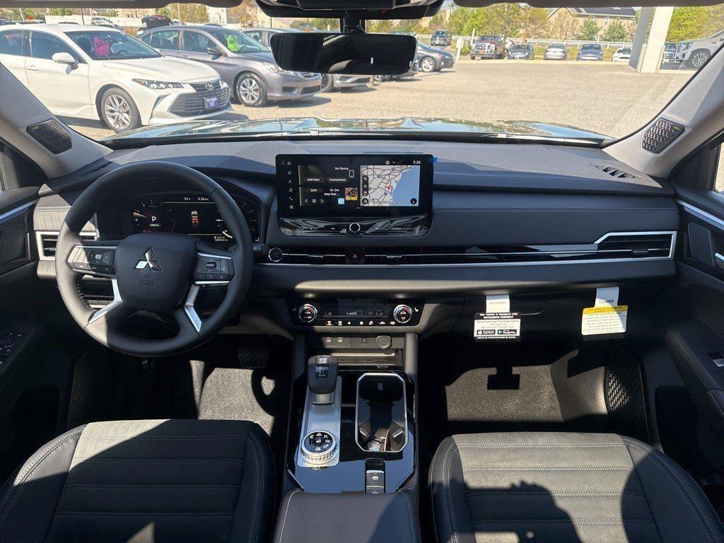 new 2025 Mitsubishi Outlander car, priced at $36,532