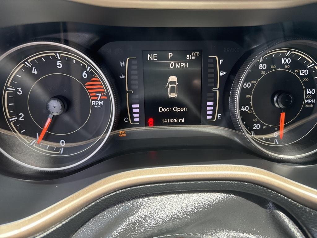 used 2017 Jeep Cherokee car