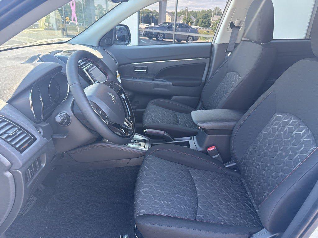new 2025 Mitsubishi Outlander Sport car, priced at $30,470