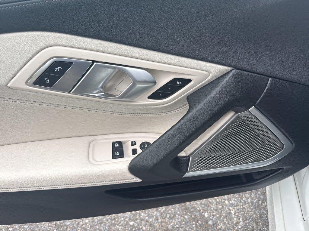 used 2022 BMW Z4 car, priced at $38,995