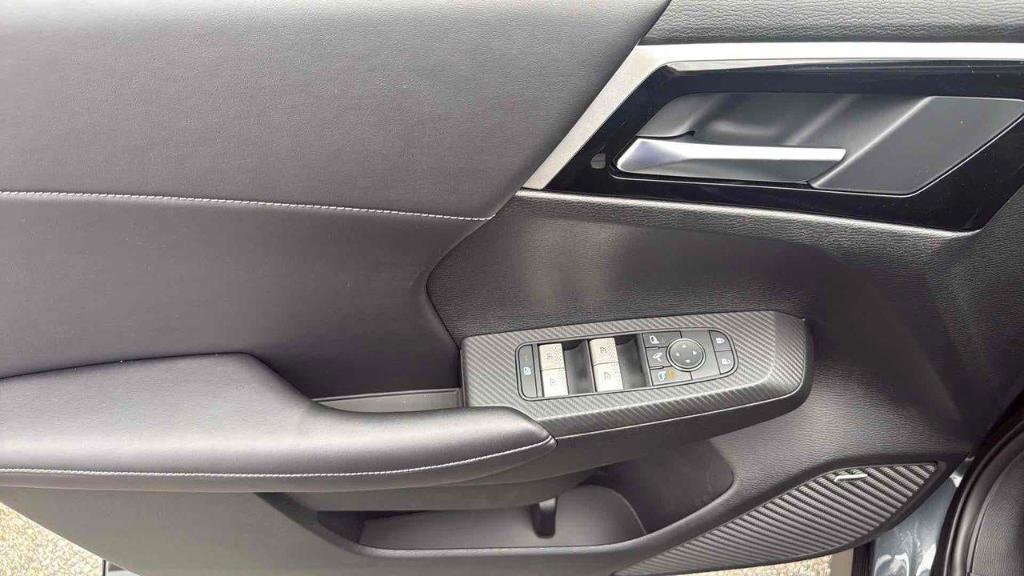 new 2025 Mitsubishi Outlander car, priced at $37,205