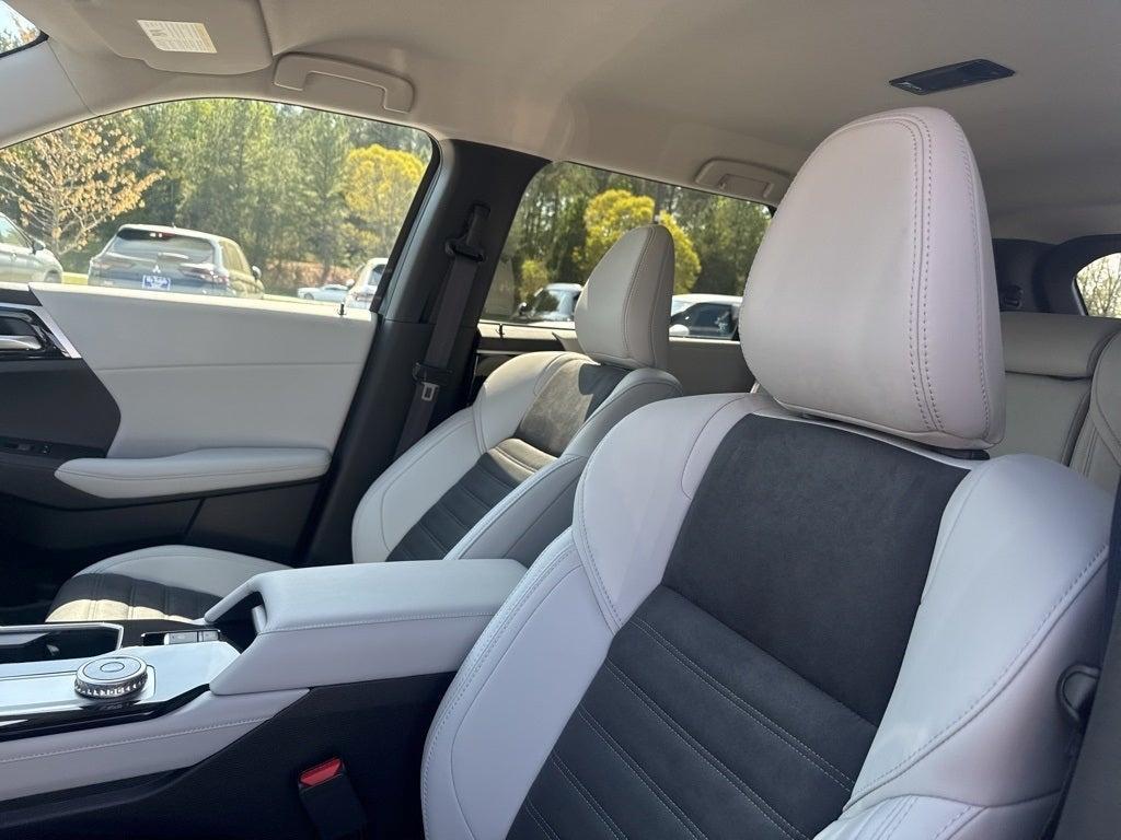 new 2025 Mitsubishi Outlander car, priced at $34,188