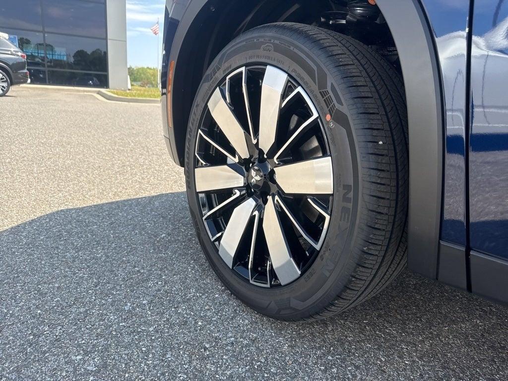 new 2025 Mitsubishi Outlander car, priced at $34,188