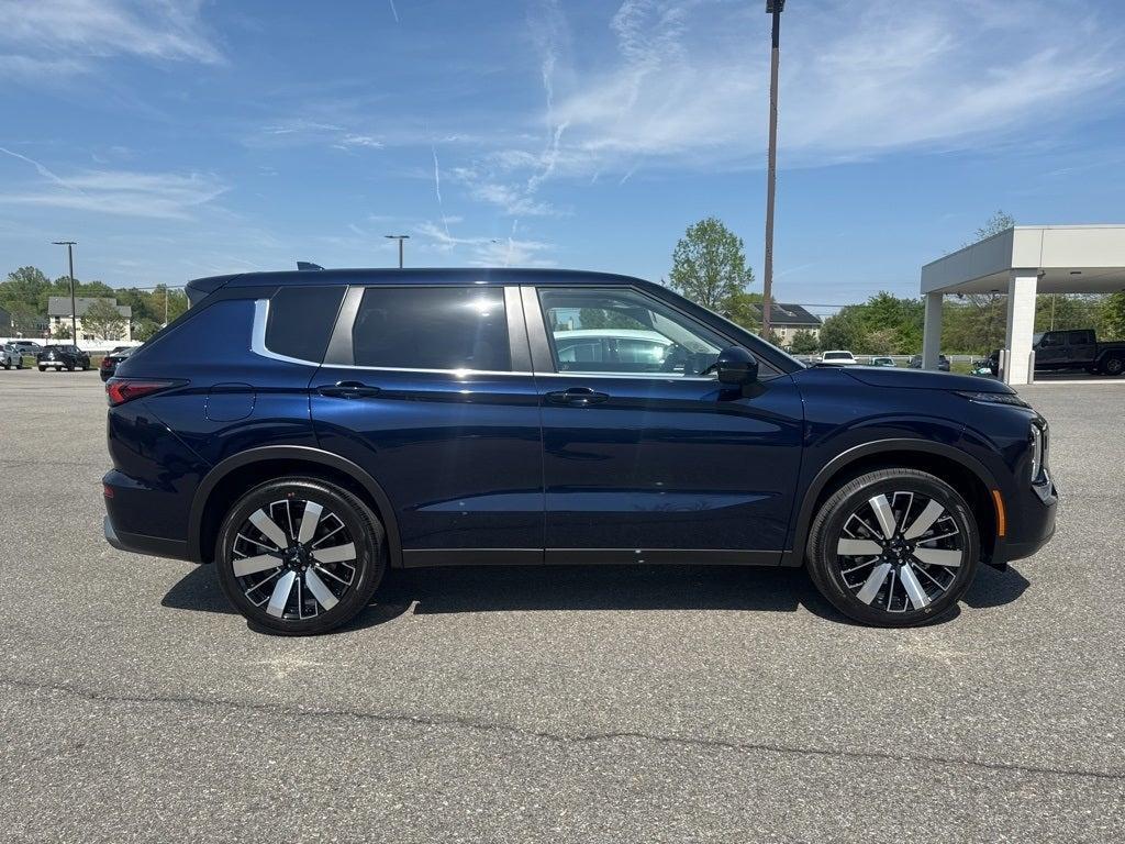 new 2025 Mitsubishi Outlander car, priced at $34,188