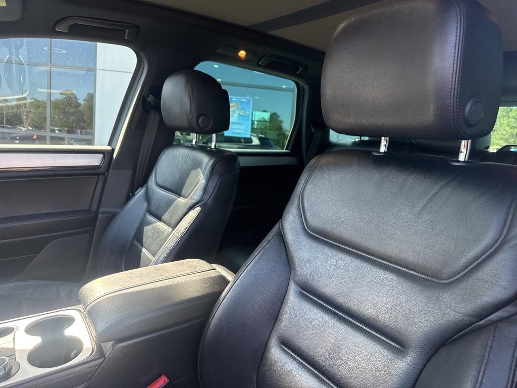 used 2014 Volkswagen Touareg car, priced at $11,995