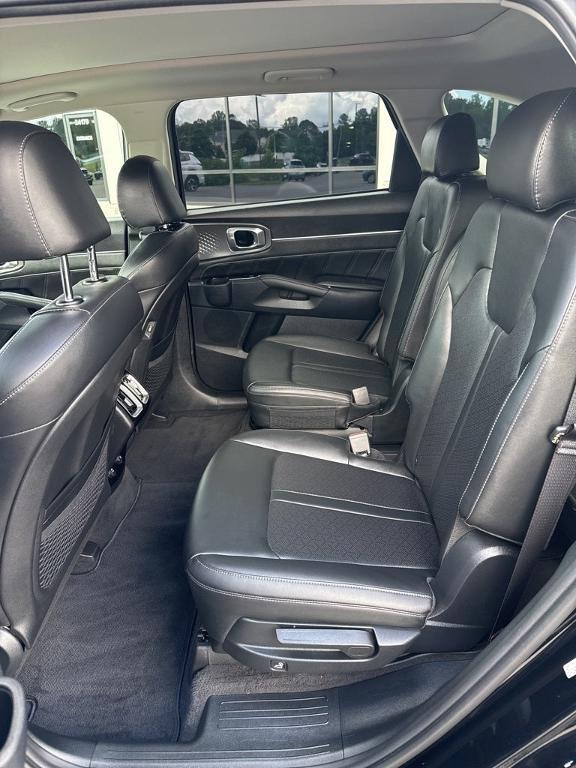 used 2022 Kia Sorento car, priced at $26,800