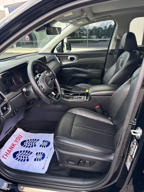 used 2022 Kia Sorento car, priced at $27,998