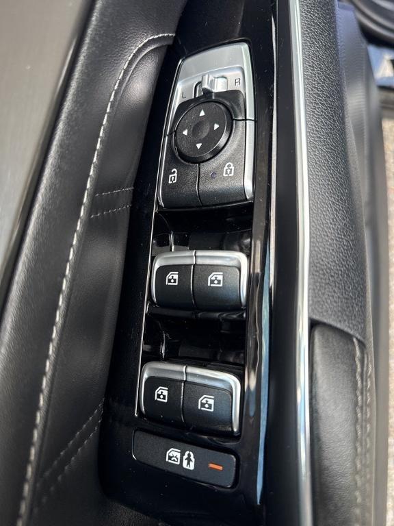 used 2022 Kia Sorento car, priced at $26,800