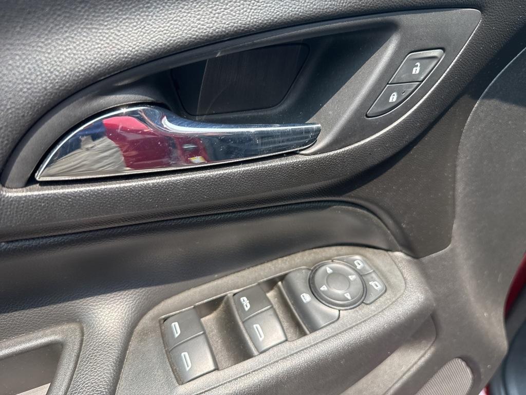 used 2020 Chevrolet Equinox car, priced at $16,495