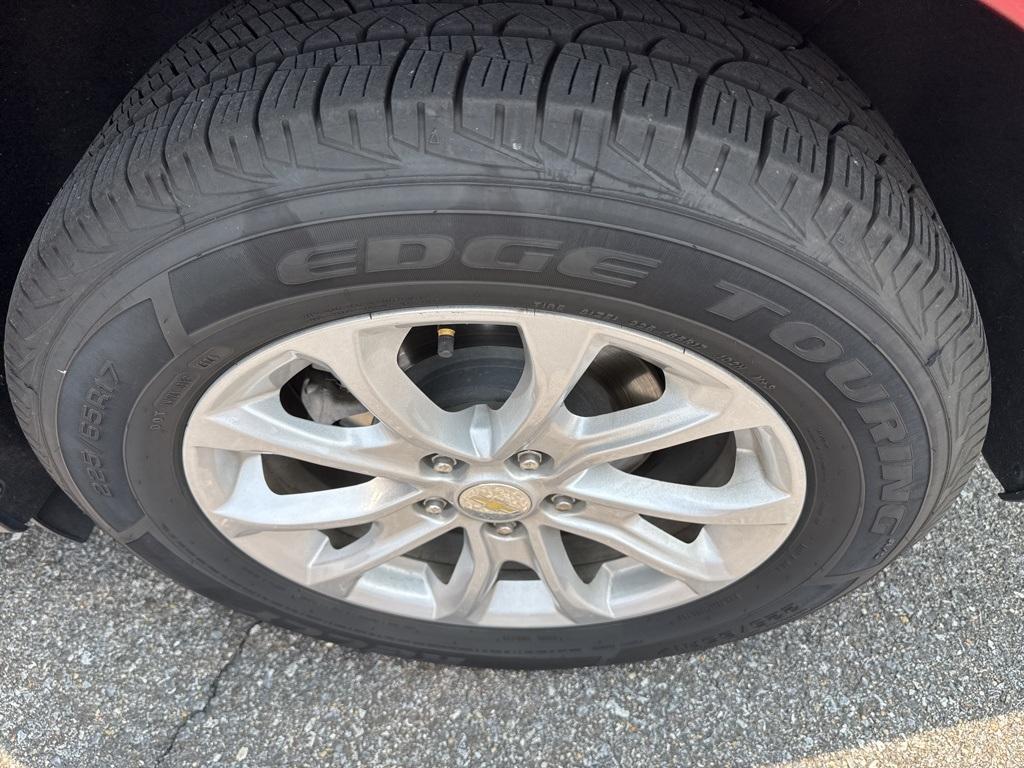 used 2020 Chevrolet Equinox car, priced at $16,495