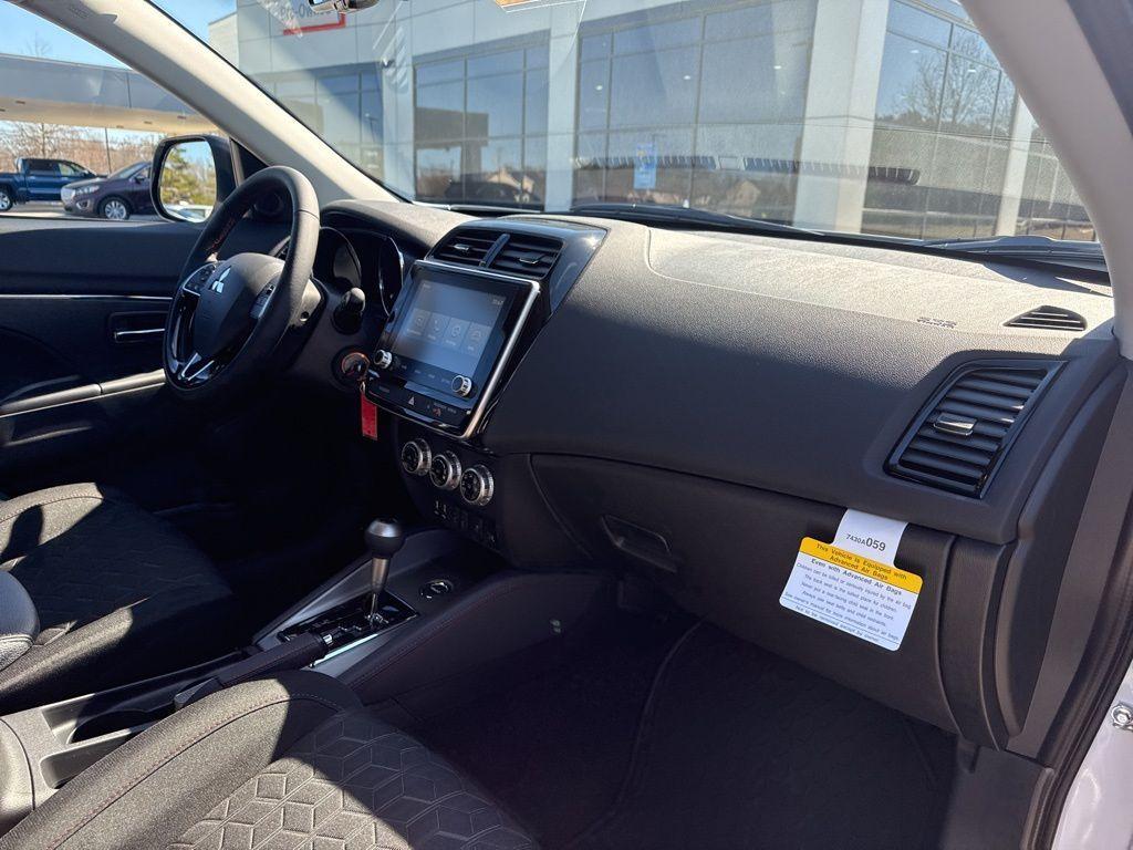 new 2025 Mitsubishi Outlander Sport car, priced at $27,920