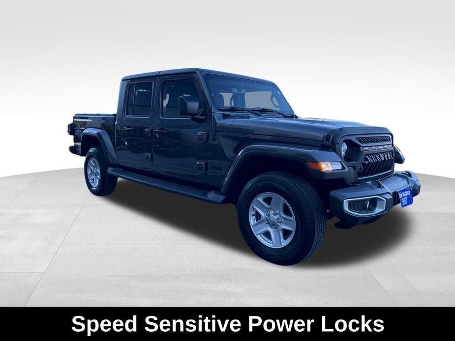 used 2022 Jeep Gladiator car, priced at $39,995