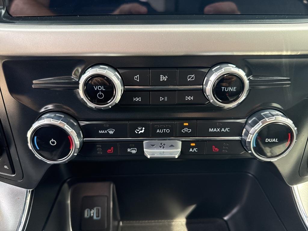 used 2022 Ford F-150 car, priced at $32,995