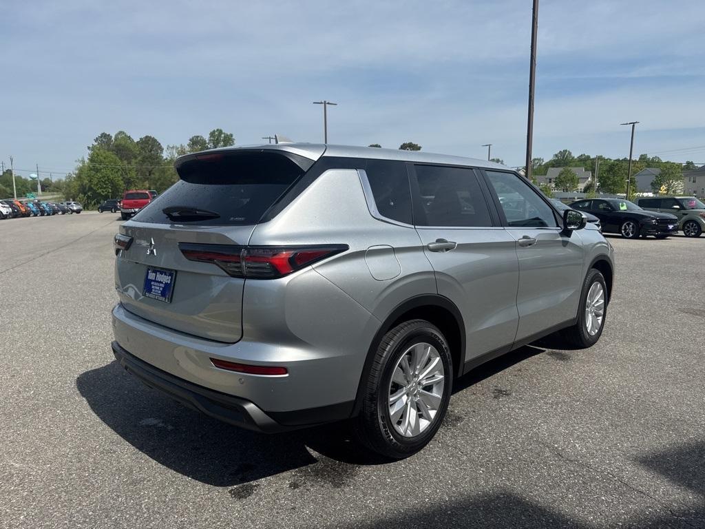 new 2025 Mitsubishi Outlander car, priced at $31,667