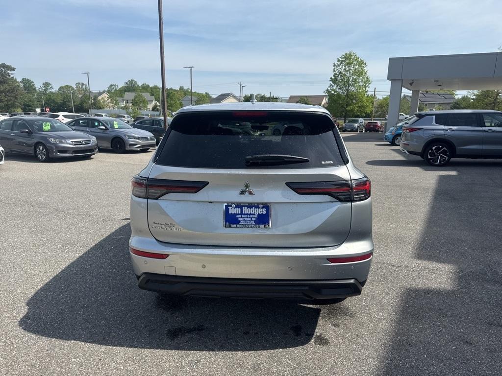 new 2025 Mitsubishi Outlander car, priced at $31,667