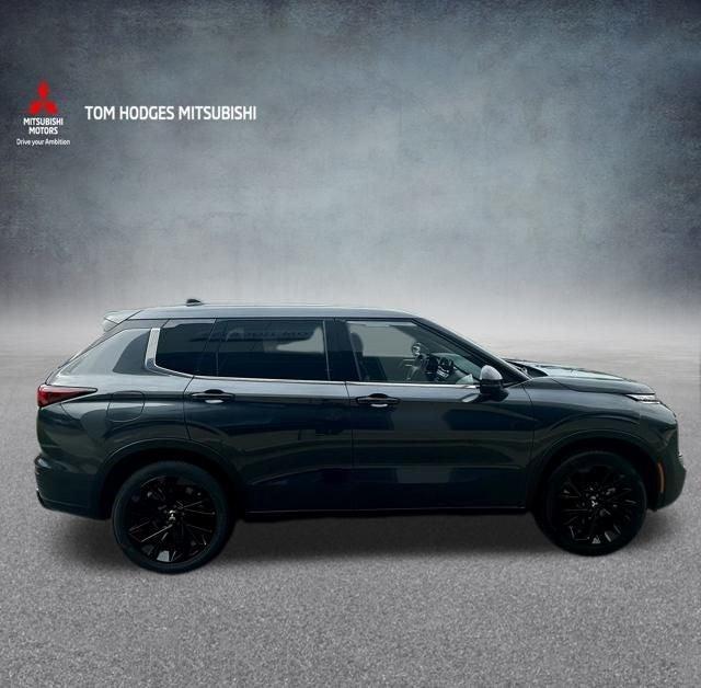 new 2024 Mitsubishi Outlander car, priced at $32,329