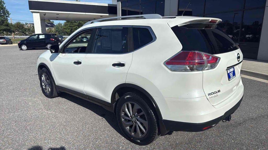 used 2016 Nissan Rogue car, priced at $10,995