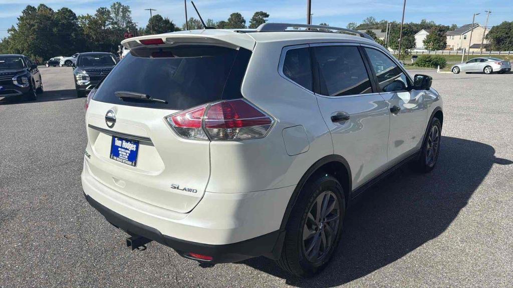 used 2016 Nissan Rogue car, priced at $10,995