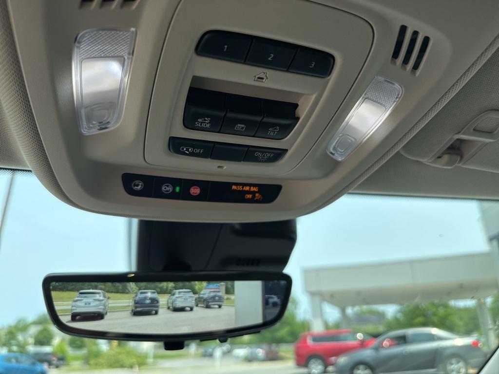 used 2022 Buick Envision car, priced at $26,995