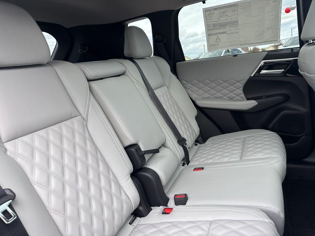 new 2025 Mitsubishi Outlander PHEV car, priced at $44,988