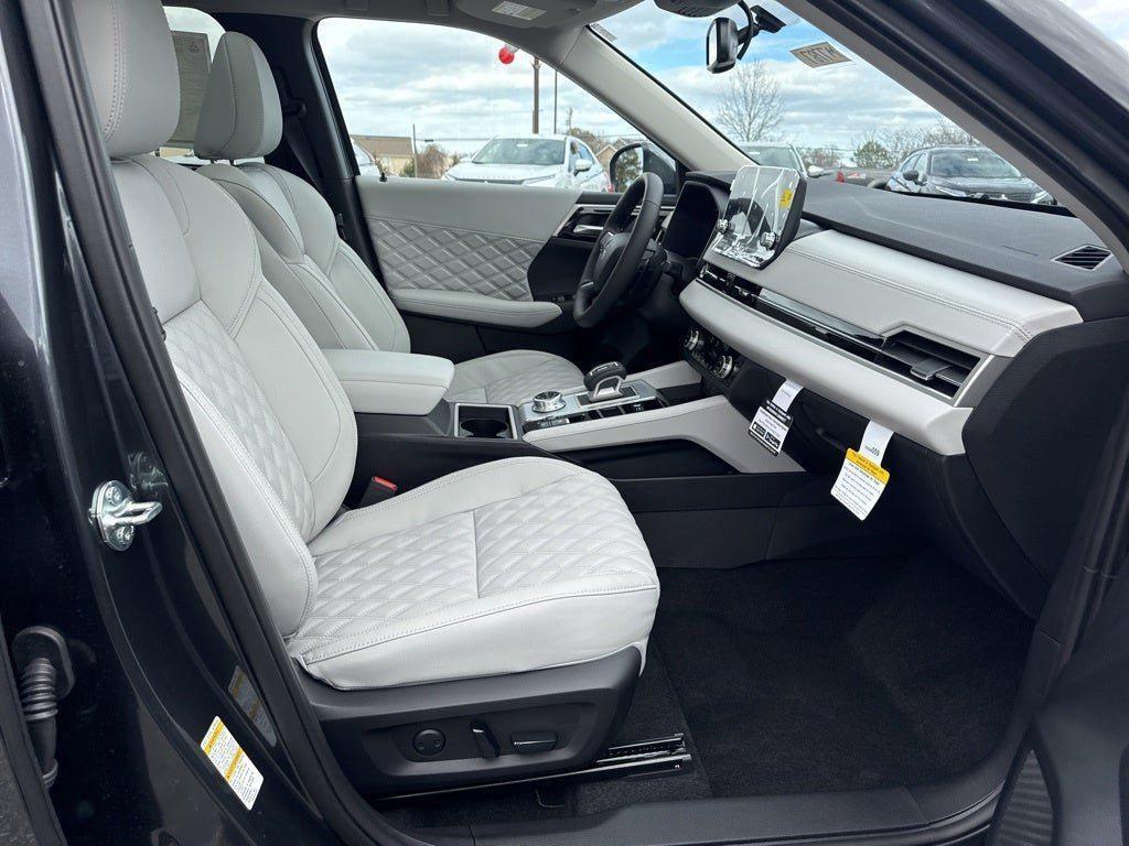 new 2025 Mitsubishi Outlander PHEV car, priced at $44,988