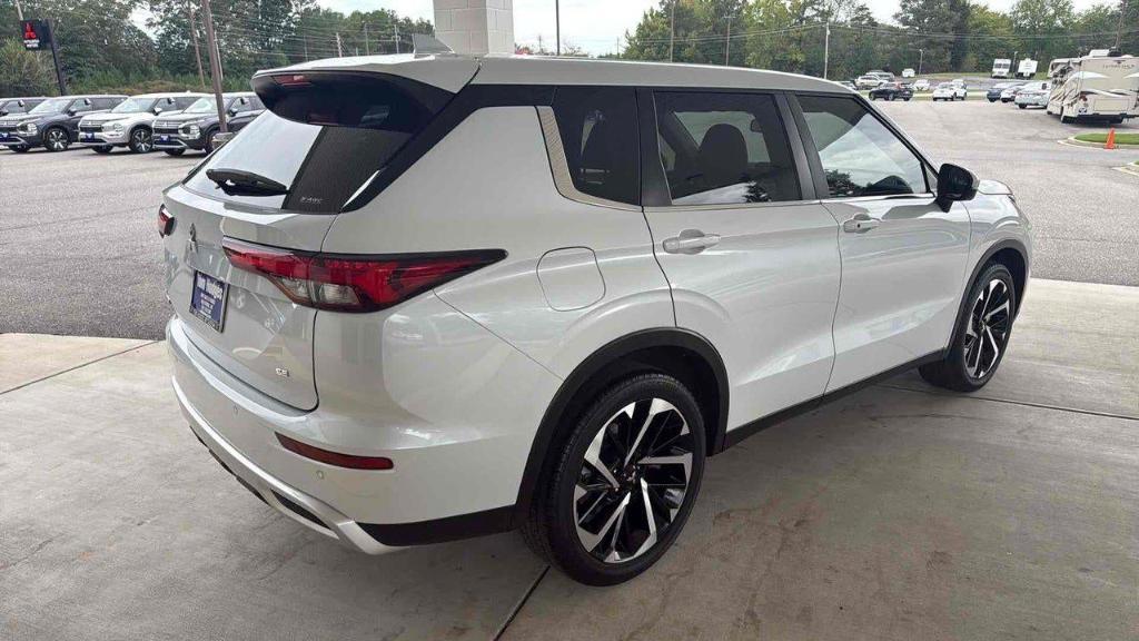 used 2023 Mitsubishi Outlander car, priced at $29,995
