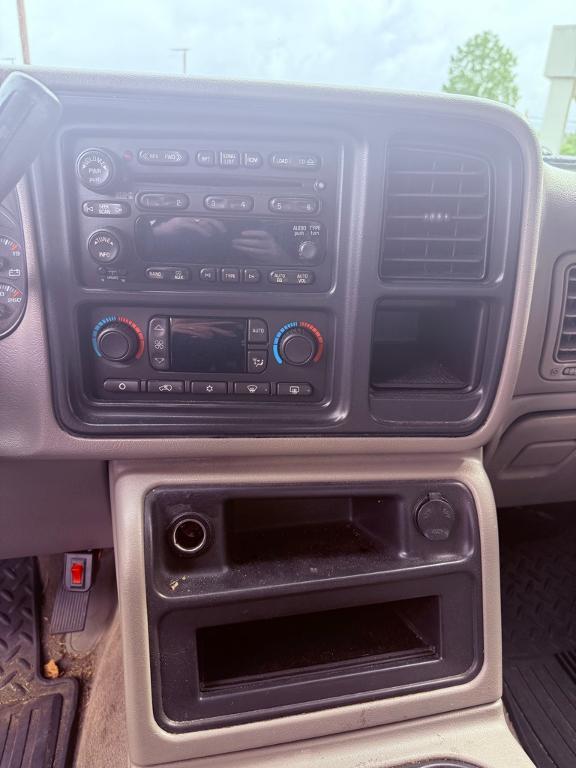 used 2006 Chevrolet Silverado 1500 car, priced at $3,995