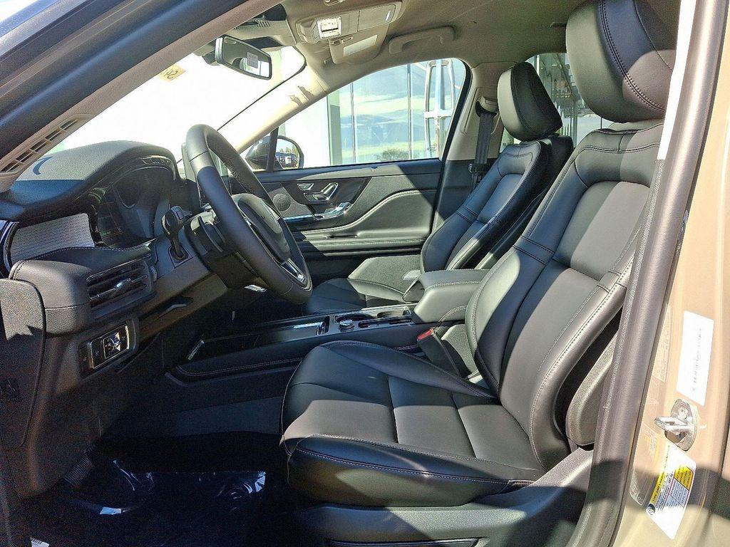 new 2025 Lincoln Corsair car, priced at $42,748