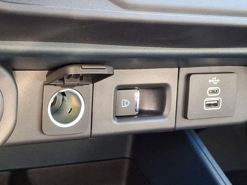 new 2025 Ford Maverick car, priced at $39,547