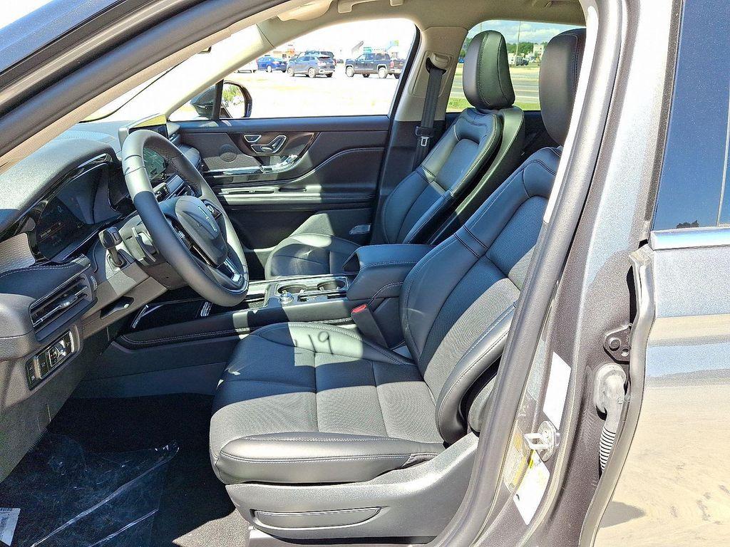 new 2025 Lincoln Corsair car, priced at $54,346