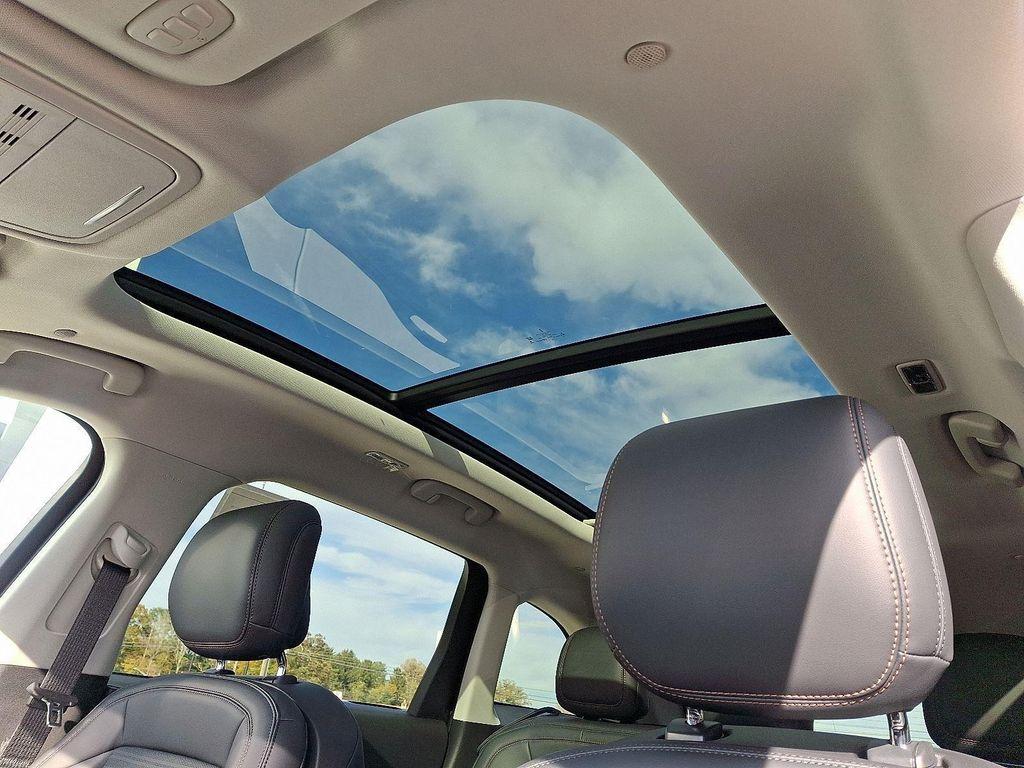 new 2026 Lincoln Nautilus car, priced at $64,775