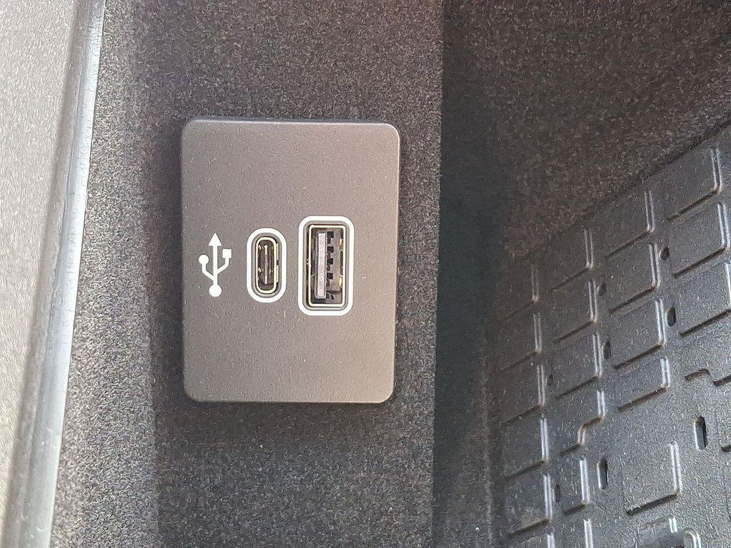 new 2025 Lincoln Navigator car, priced at $124,835