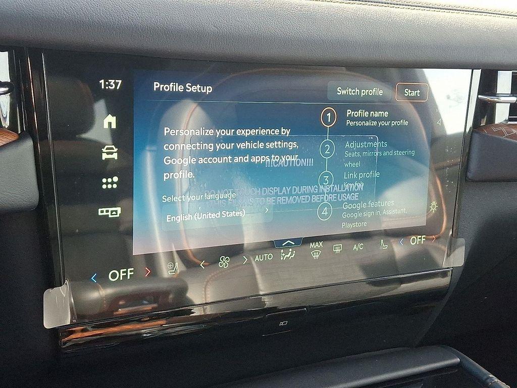 new 2025 Lincoln Navigator car, priced at $124,835