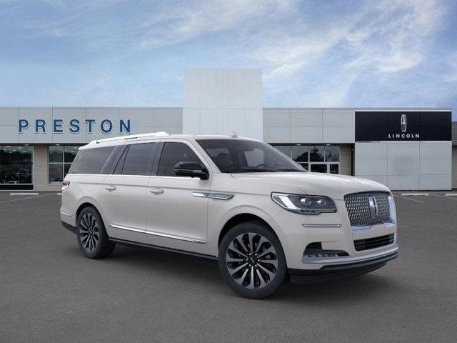 new 2024 Lincoln Navigator car, priced at $101,855