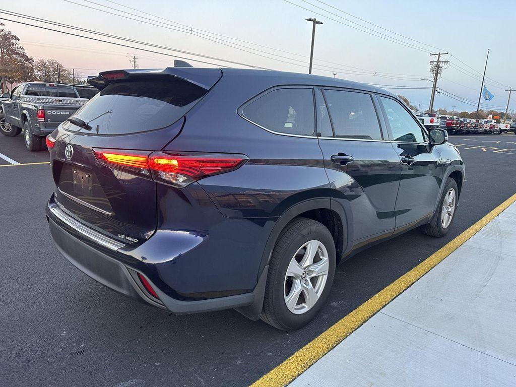 used 2022 Toyota Highlander car, priced at $30,895