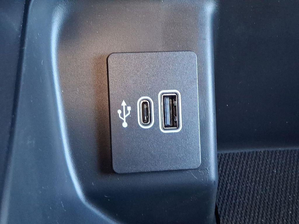 new 2025 Ford F-150 car, priced at $47,090